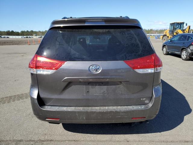 Photo 5 VIN: 5TDKK3DC1ES414479 - TOYOTA SIENNA LE 