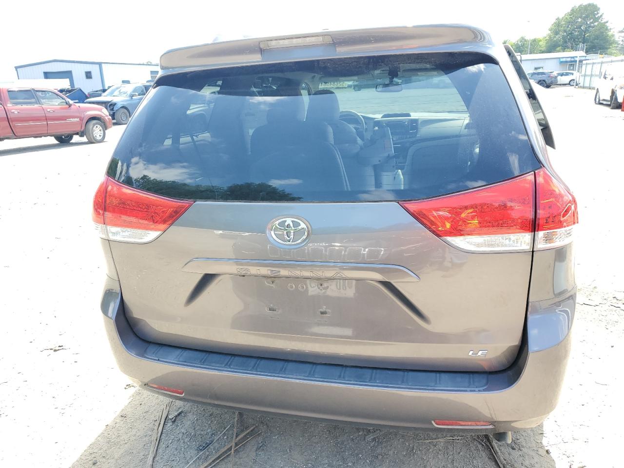 Photo 5 VIN: 5TDKK3DC1ES423134 - TOYOTA SIENNA 