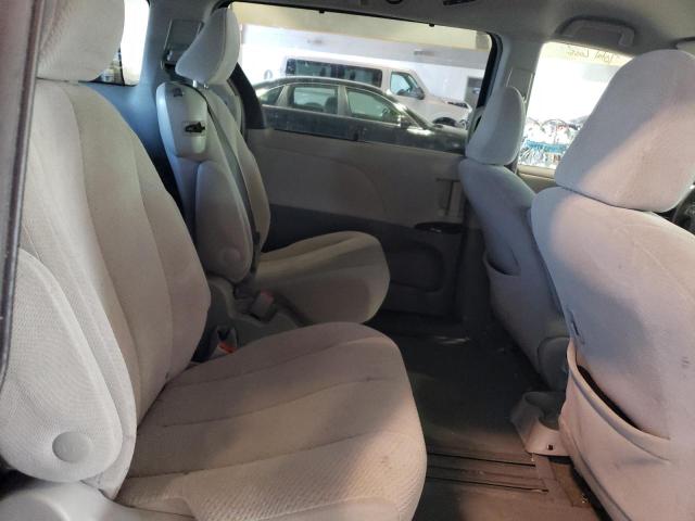 Photo 10 VIN: 5TDKK3DC1ES429144 - TOYOTA SIENNA LE 