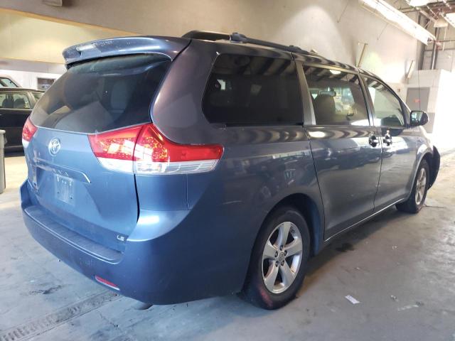 Photo 2 VIN: 5TDKK3DC1ES429144 - TOYOTA SIENNA LE 