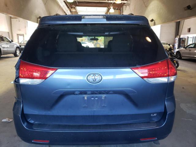 Photo 5 VIN: 5TDKK3DC1ES429144 - TOYOTA SIENNA LE 