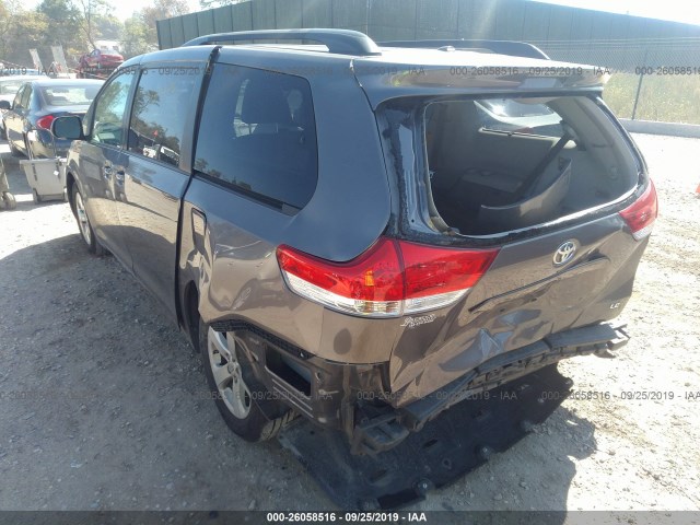 Photo 5 VIN: 5TDKK3DC1ES430665 - TOYOTA SIENNA 