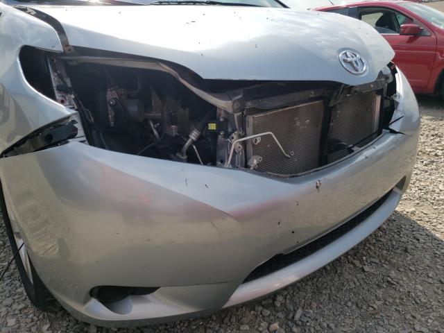 Photo 8 VIN: 5TDKK3DC1ES430990 - TOYOTA SIENNA LE 