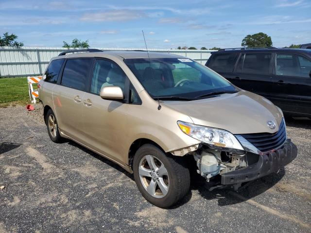 Photo 3 VIN: 5TDKK3DC1ES438720 - TOYOTA SIENNA LE 