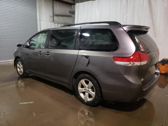 Photo 1 VIN: 5TDKK3DC1ES444968 - TOYOTA SIENNA LE 