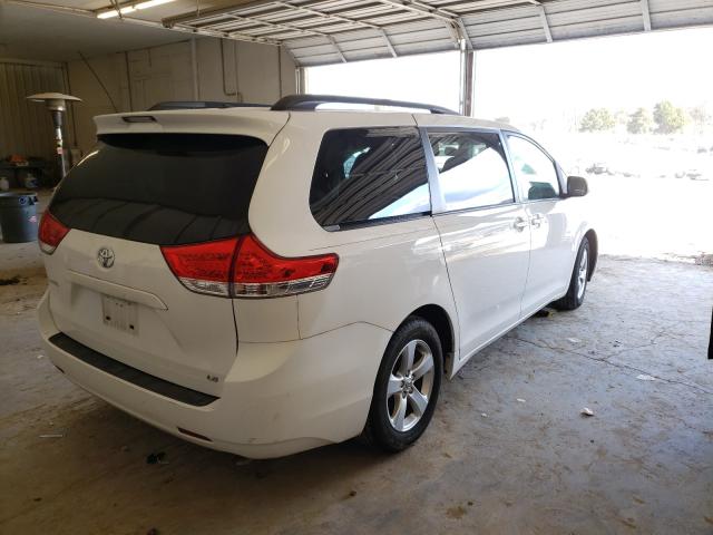 Photo 3 VIN: 5TDKK3DC1ES451189 - TOYOTA SIENNA LE 