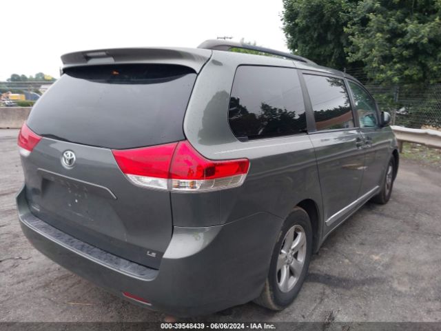 Photo 3 VIN: 5TDKK3DC1ES459194 - TOYOTA SIENNA 