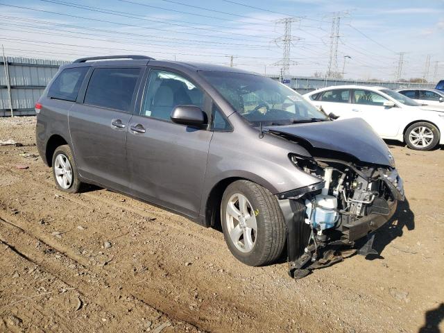 Photo 3 VIN: 5TDKK3DC1ES474410 - TOYOTA SIENNA LE 