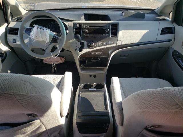 Photo 7 VIN: 5TDKK3DC1ES474410 - TOYOTA SIENNA LE 