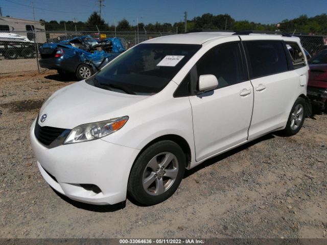 Photo 1 VIN: 5TDKK3DC1ES526733 - TOYOTA SIENNA 