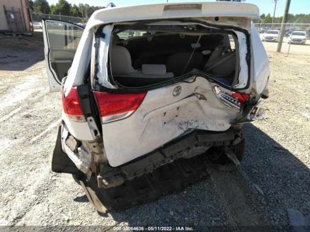 Photo 5 VIN: 5TDKK3DC1ES526733 - TOYOTA SIENNA 