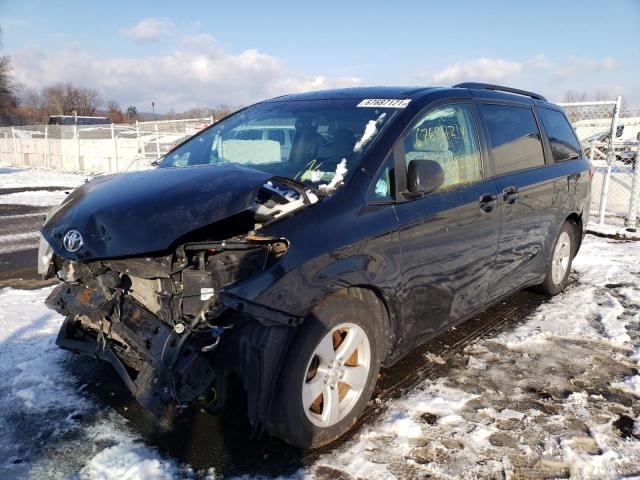 Photo 1 VIN: 5TDKK3DC1FS563086 - TOYOTA SIENNA LE 