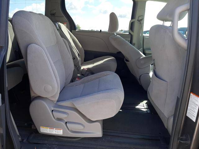 Photo 10 VIN: 5TDKK3DC1FS568661 - TOYOTA SIENNA LE 