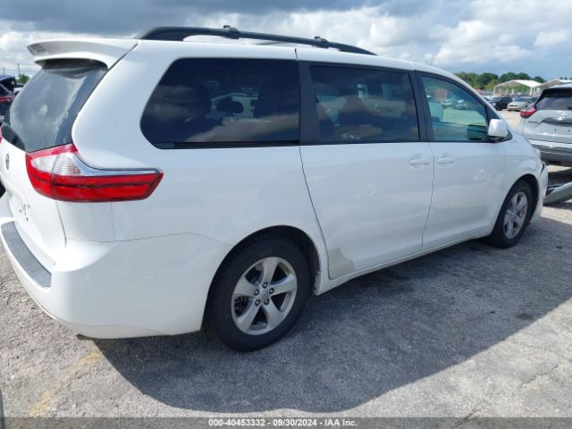 Photo 3 VIN: 5TDKK3DC1FS575903 - TOYOTA SIENNA 