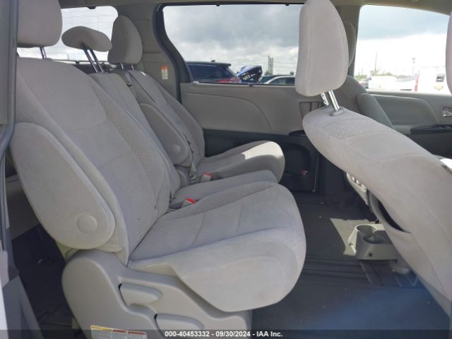 Photo 7 VIN: 5TDKK3DC1FS575903 - TOYOTA SIENNA 