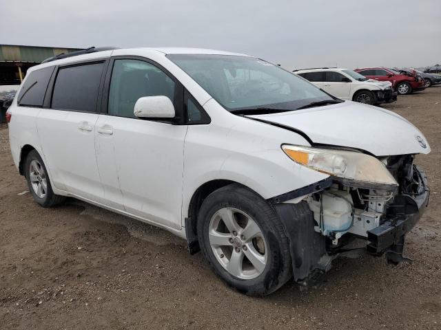 Photo 3 VIN: 5TDKK3DC1FS584553 - TOYOTA SIENNA LE 