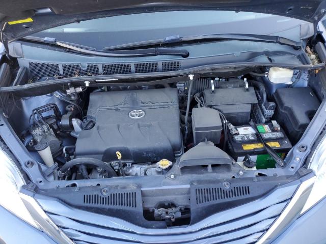 Photo 11 VIN: 5TDKK3DC1FS586092 - TOYOTA SIENNA LE 