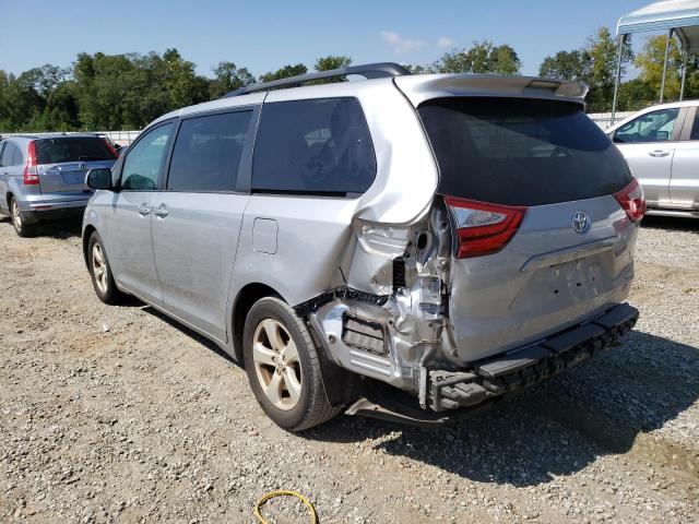 Photo 1 VIN: 5TDKK3DC1FS632875 - TOYOTA SIENNA LE 