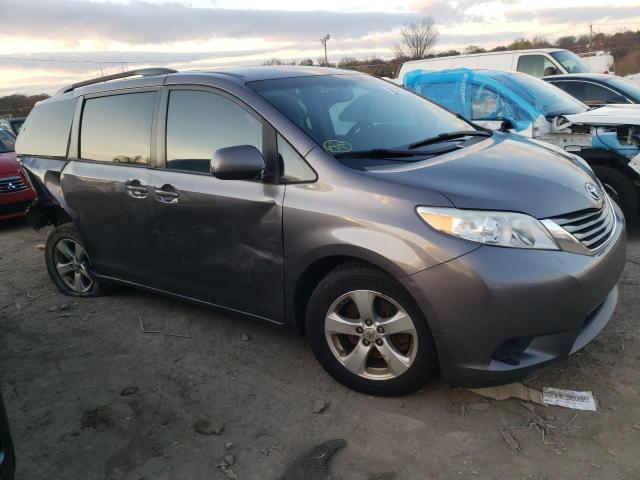 Photo 3 VIN: 5TDKK3DC1FS646176 - TOYOTA SIENNA LE 