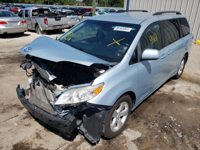 Photo 1 VIN: 5TDKK3DC1FS677122 - TOYOTA SIENNA LE 