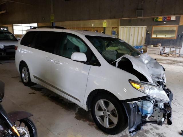 Photo 3 VIN: 5TDKK3DC1GS710377 - TOYOTA SIENNA LE 