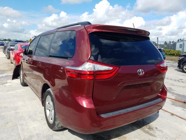 Photo 2 VIN: 5TDKK3DC1GS715918 - TOYOTA SIENNA LE 