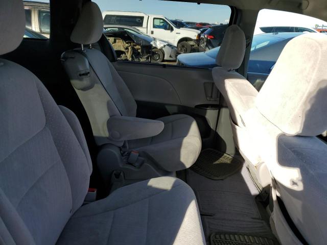 Photo 10 VIN: 5TDKK3DC1GS722920 - TOYOTA SIENNA LE 