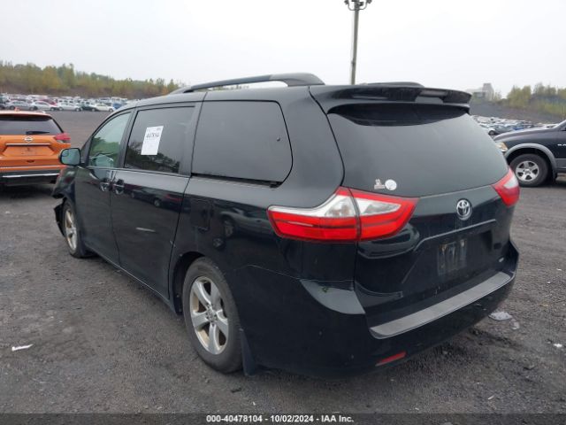 Photo 2 VIN: 5TDKK3DC1GS727471 - TOYOTA SIENNA 