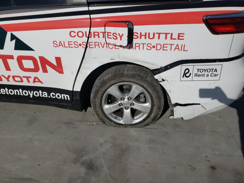 Photo 8 VIN: 5TDKK3DC1GS745808 - TOYOTA SIENNA LE 