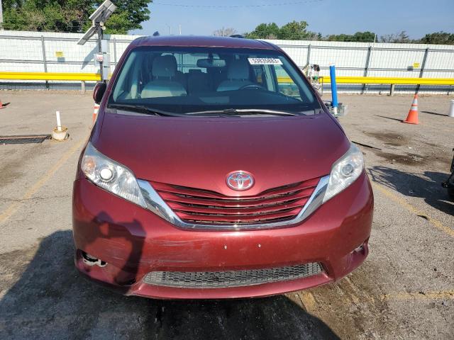 Photo 4 VIN: 5TDKK3DC1GS746313 - TOYOTA SIENNA LE 