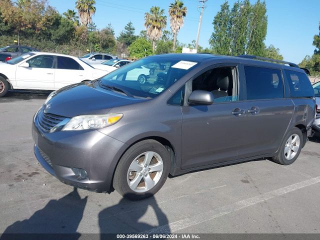 Photo 1 VIN: 5TDKK3DC1GS750054 - TOYOTA SIENNA 