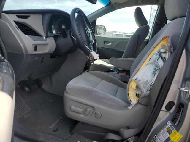 Photo 6 VIN: 5TDKK3DC1GS750782 - TOYOTA SIENNA LE 