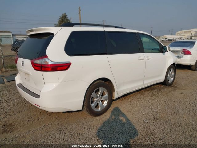 Photo 3 VIN: 5TDKK3DC1GS766013 - TOYOTA SIENNA 