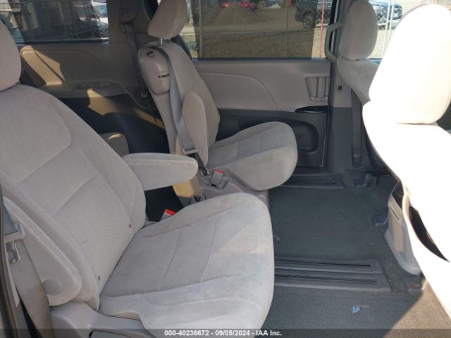 Photo 7 VIN: 5TDKK3DC1GS766013 - TOYOTA SIENNA 