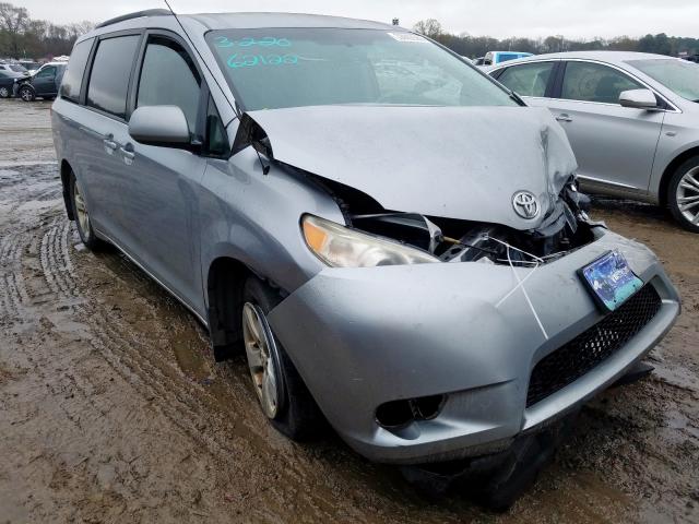 Photo 0 VIN: 5TDKK3DC2BS011056 - TOYOTA SIENNA LE 