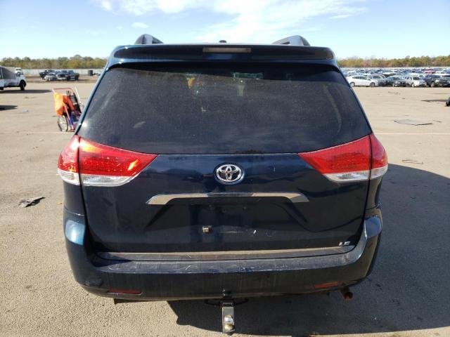 Photo 5 VIN: 5TDKK3DC2BS014653 - TOYOTA SIENNA LE 