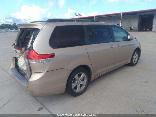 Photo 3 VIN: 5TDKK3DC2BS023577 - TOYOTA SIENNA 