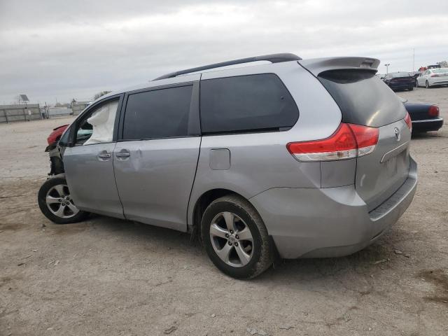 Photo 1 VIN: 5TDKK3DC2BS024583 - TOYOTA SIENNA LE 