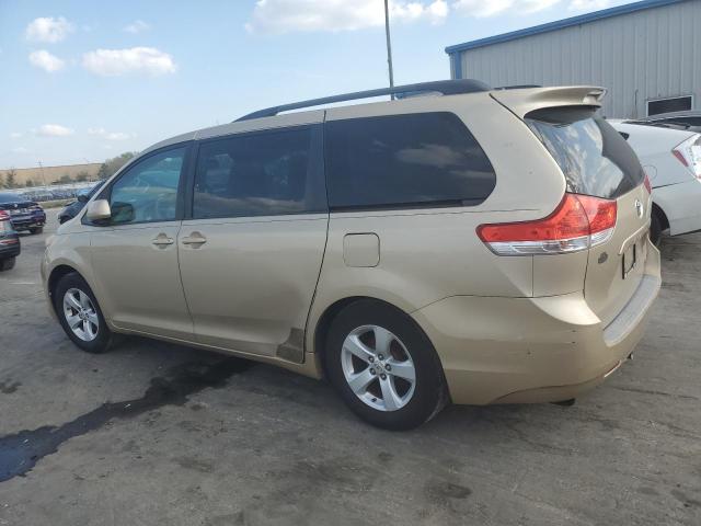 Photo 1 VIN: 5TDKK3DC2BS050794 - TOYOTA SIENNA LE 