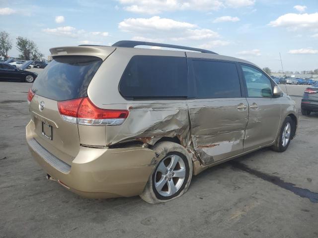 Photo 2 VIN: 5TDKK3DC2BS050794 - TOYOTA SIENNA LE 