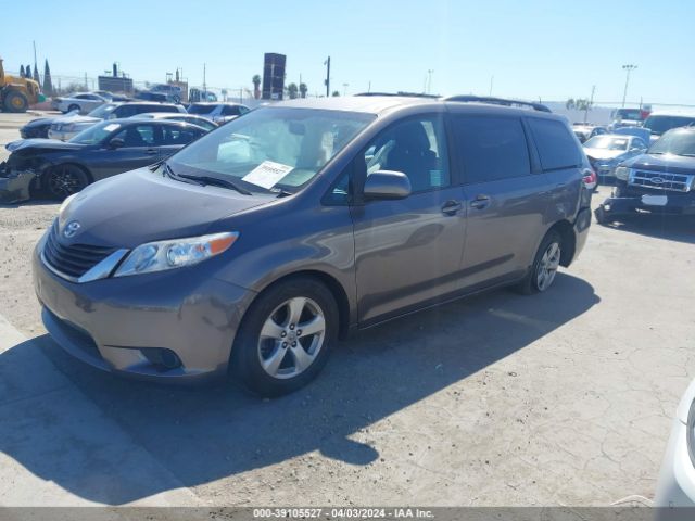 Photo 1 VIN: 5TDKK3DC2BS075341 - TOYOTA SIENNA 