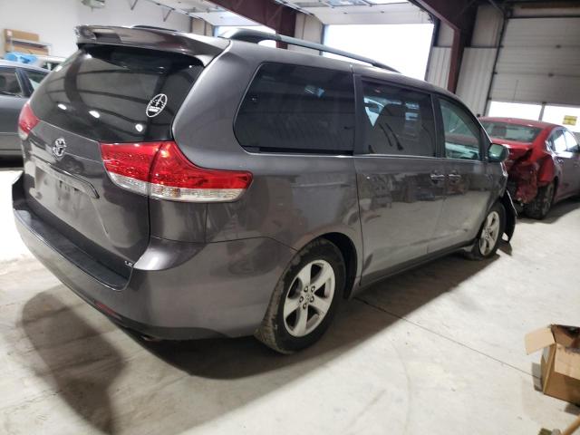 Photo 2 VIN: 5TDKK3DC2BS076344 - TOYOTA SIENNA LE 