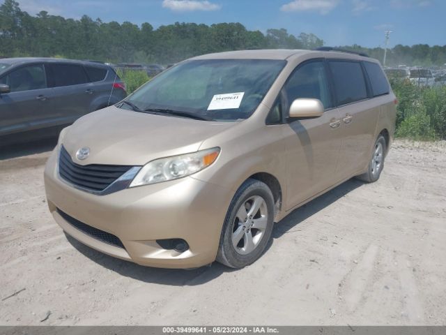 Photo 1 VIN: 5TDKK3DC2BS088946 - TOYOTA SIENNA 