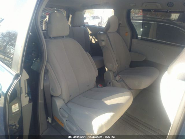 Photo 7 VIN: 5TDKK3DC2BS097968 - TOYOTA SIENNA 