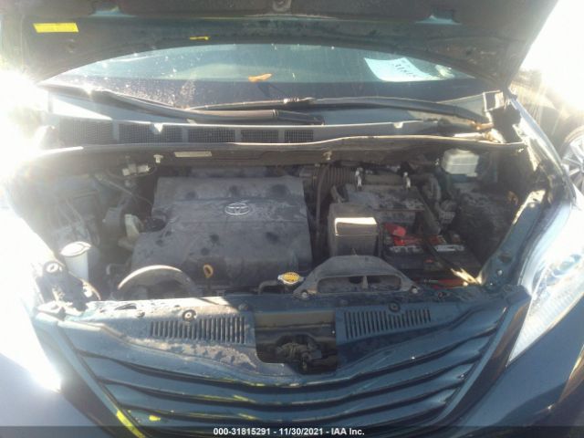 Photo 9 VIN: 5TDKK3DC2BS097968 - TOYOTA SIENNA 