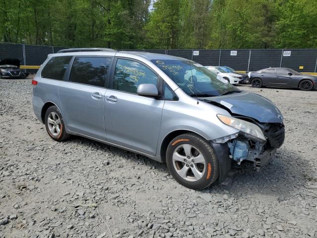 Photo 3 VIN: 5TDKK3DC2BS164276 - TOYOTA SIENNA LE 