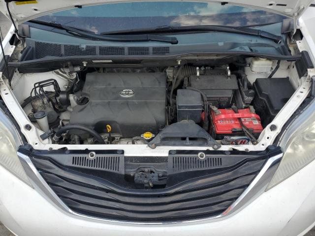 Photo 11 VIN: 5TDKK3DC2BS170210 - TOYOTA SIENNA LE 