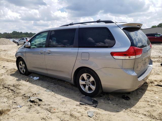 Photo 1 VIN: 5TDKK3DC2CS186585 - TOYOTA SIENNA LE 