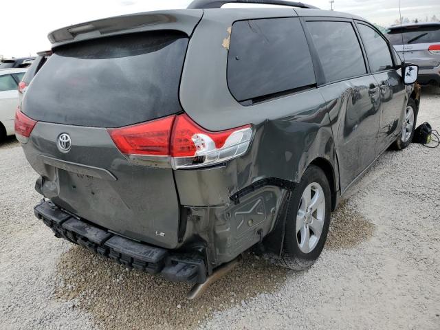 Photo 3 VIN: 5TDKK3DC2CS241259 - TOYOTA SIENNA LE 