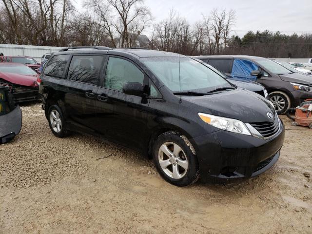 Photo 3 VIN: 5TDKK3DC2CS267750 - TOYOTA SIENNA LE 